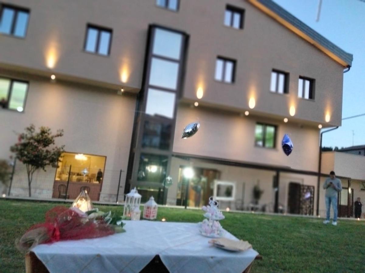 Hotel Ristorante Caligiuri Decollatura Exterior foto